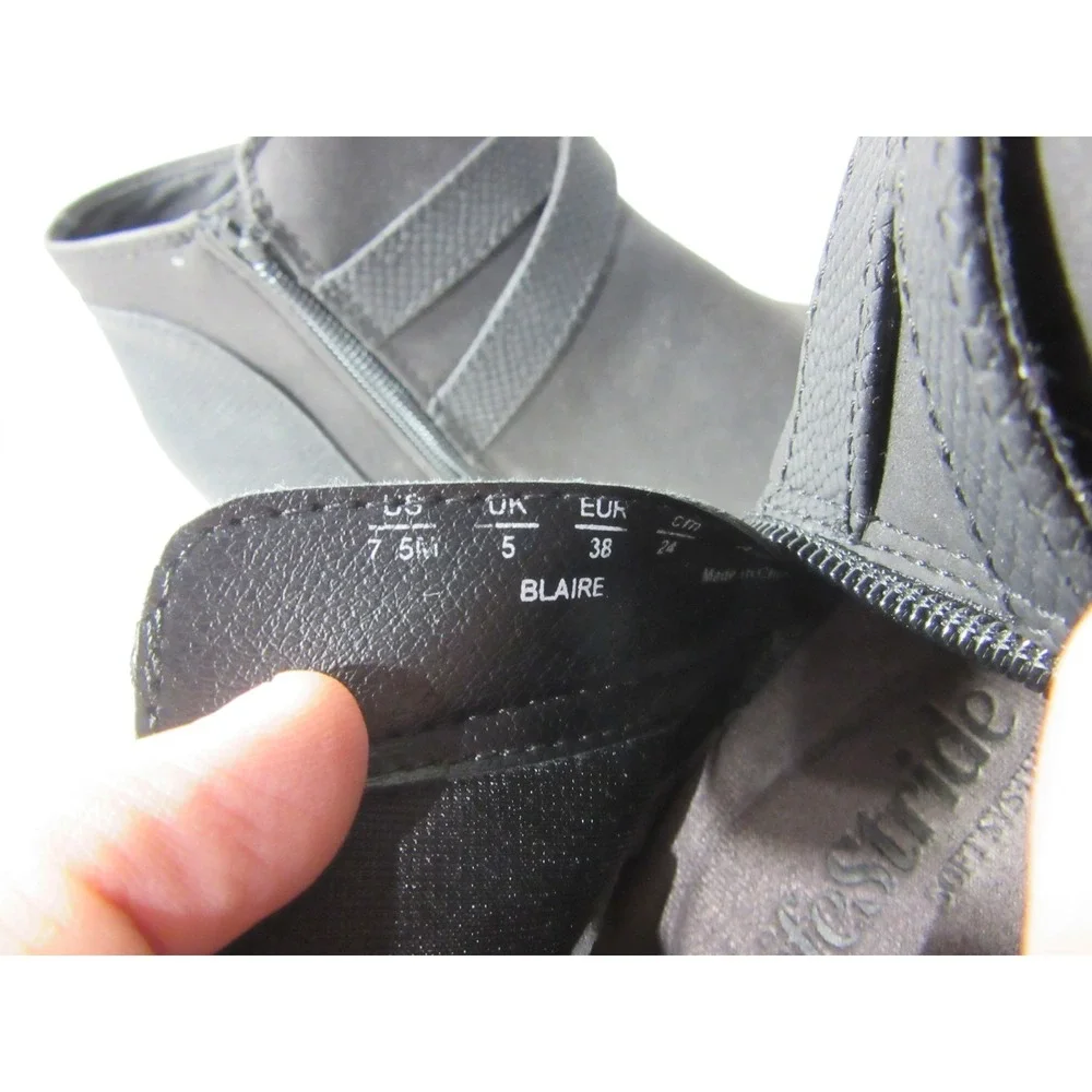 LifeStride Blaire Ankle Booties Women 7.5M Black Excellent Double Buckle Straps